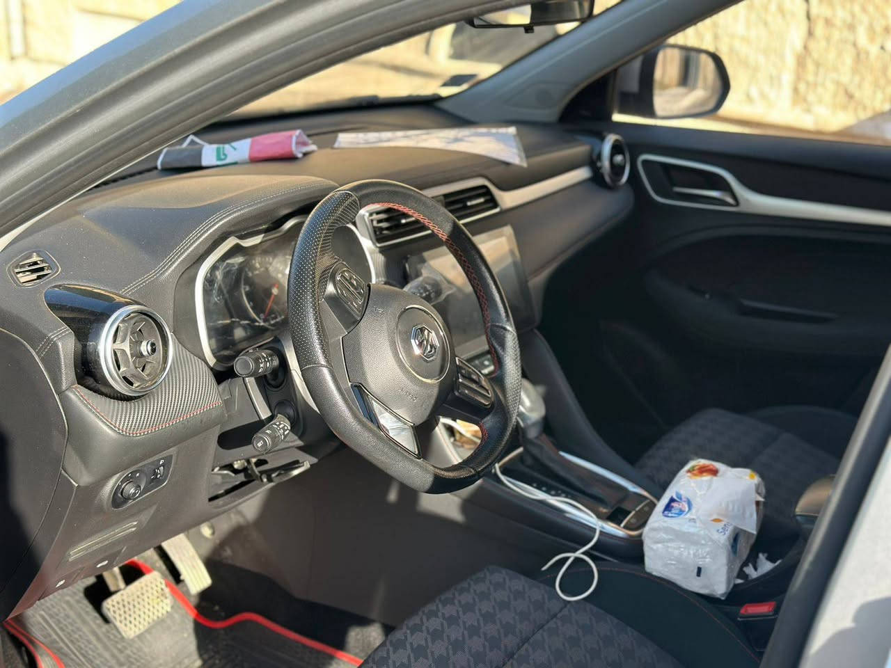 السلام عليكم
Mg / zs
للبيع موديل 2023
السياره بدون صبغ بدون حادث
ماشية 42 الف
ما بيها أي نواقص
بسمي تحول مباشر ثاني يوم 
رقم بغداد 
محرك ١٥٠٠ تنفس طبيعي
تحكم ستيرن جهتين
هاند بريك كهربائي
اشاير بالمري
اوتو هولدر
سعر البيع 118$ وبيها مجال بسيط للشراي
مكان السياره بغداد / حي الاعلام
للاستفسار الاتصال على الرقم
***********
