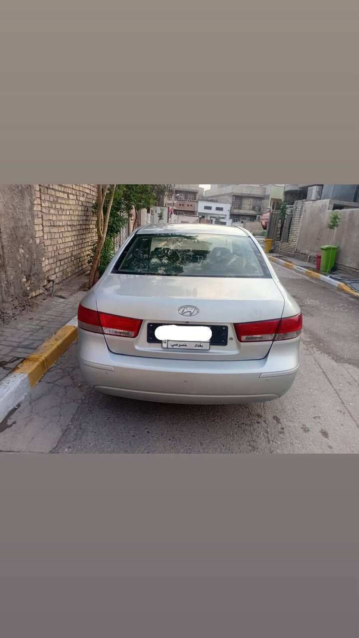 السلام عليكم
من رخصه مدير الكروب سوناتا للبيع ٢٠٠٩ اصل غاز مكفوله من الدعاميه للدعاميه ميكانيك رقم بغداد طبق الأصل وحتى اعاديه  بيها من المرور 
السعر ٤٢ وبيها مجال 
العنوان بغداد 
الرقم *********** واتساب فقط
