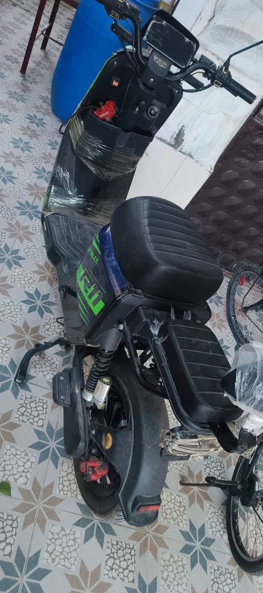نقص قطعتين • نضيف • بلدروز