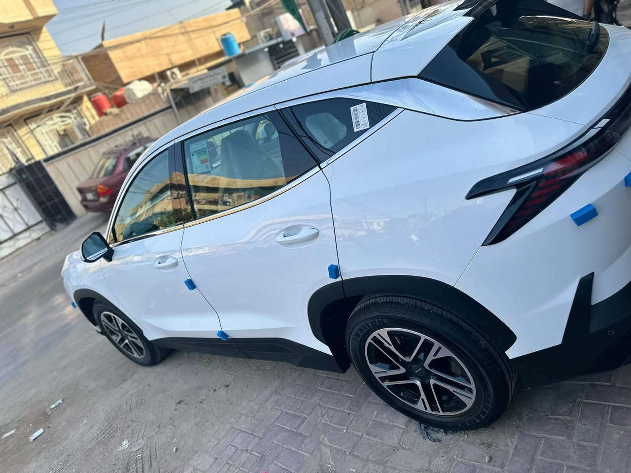 سوئست S06 2026
العداد: 5000 الف 
المحرك: 4 أسطوانات 1.5L تيربو 156 حصان
المواصفات:
كومفورت
مكفوله كفاله عامه بحاله زيرو
 إطارات قياس 18 إنج
 شاشة عرض ترفيهية قياس 12.85 إنج
 شاشة عدادات رقمية قياس 8 إنج
 مقصورة الركاب من الجلد الفاخر
*نظام الفرامل اليدوية الاوتوماتيكى 
 نظام التحكم بنزول المنحدرات
 نظام ابل كار بلاي واندرويد أوتو لاسلكي
 نظام صوتي متطور 4 سماعات
 مصابيح أمامية أوتوماتيكية LED مع لد نهاري
 دخول ذكي (بصمة) تشغيل عن بعد 
 خاصية إغلاق الشبابيك عن بعد
 ماسحات الزجاج الامامي مع حساس للمطر
 مسند الذراع الوسطي مع ثلاجة
 وضعيات قيادة متعددة
السعر 24.250 مليون وبيها مجال بسيط
بغداد الكريعات ***********
