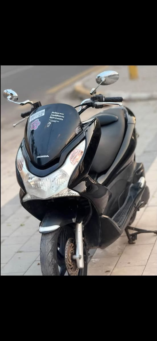 PCX • ١٥٠ • الجيل الاول