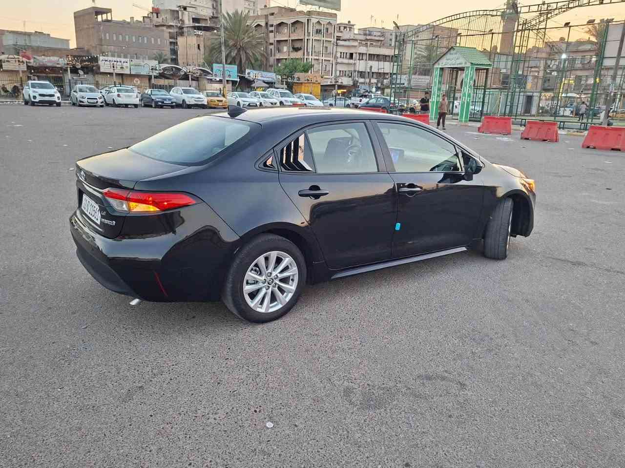 سلام عليكم كورله 2024 هايبرد وبانزين ماشيه 35 بجم كبس السياره طك فلين جديده جداً حادث قطعتين فقط جاملغ وجنطه بدون يرباك سياره بصمه رادارات توقف ذاتي نص فول سعر 140 وبيها مجال مكاني قرب مرور التاجيات ***********
