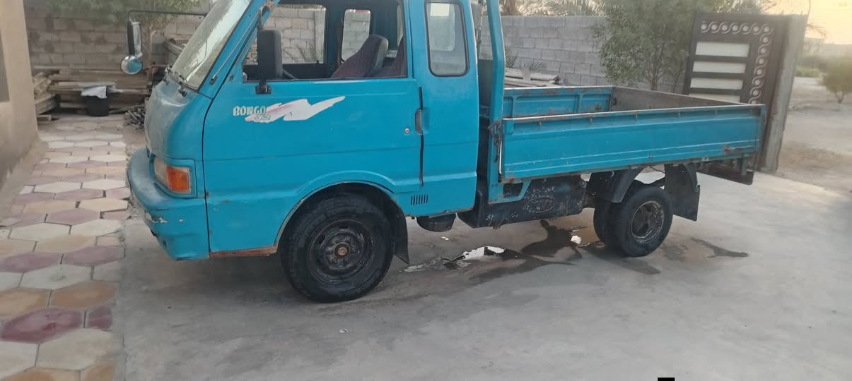 كيا حمل موديل ٩٥ رقم بابل بسمي انكليزي سنوية لنهاية ٢٩ شرط مداور عقد مروري بنفس اليوم. محرك ٢٧٠٠. كير و اكسل وشاصي و رقم شاصي مكفول سيارة تخم تايرات كامل جديد و باتري وسلف جديد و حدادية جديدة. نقص فقط باور ستيرن و كهرباء السكنات الخلفي.
للعلم سيارة استخدام قليل و بيع مستعجل بسبب العازة
جاهزة مال شغل والحمد لله
مكاني السماوة ٤٧ وبيه مجال قليل للشراي
*********** اتصال
*********** واتساب
