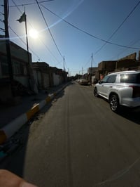 بيت للبيع 200متر// مكان حي العسكري الثاني قرب المدرسه الصينيه السعر 12...