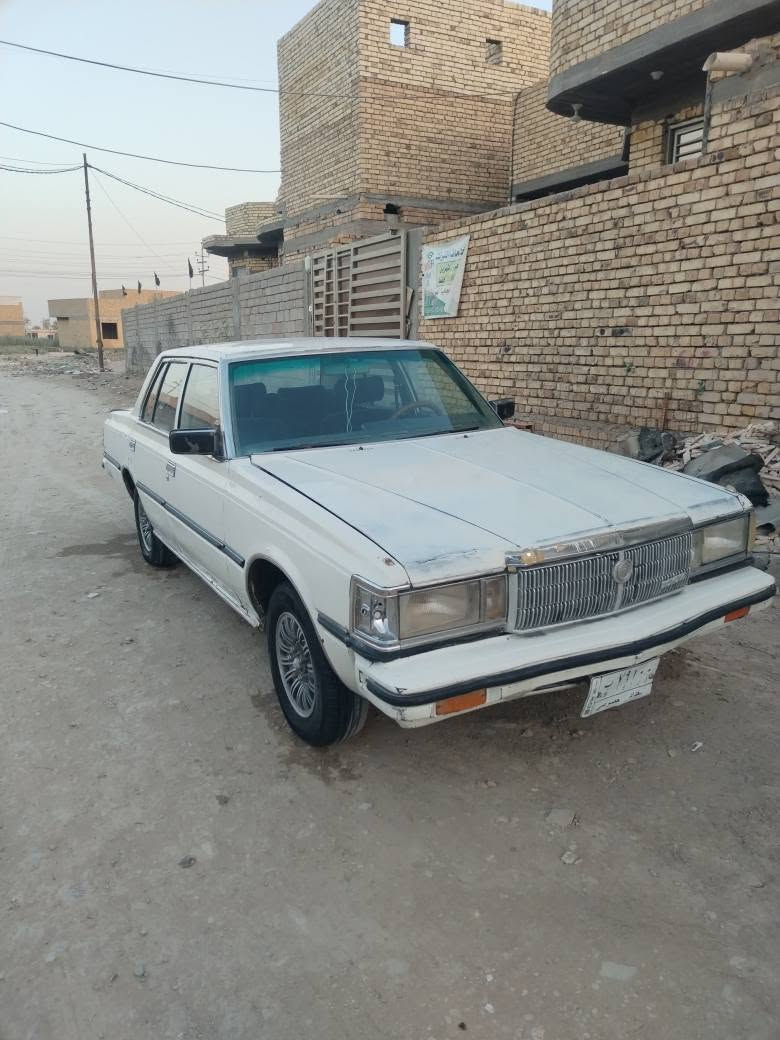 السلام عليكم للبيع سوبر 1982 رقم بغداد تحويل مباشر مكفوله من الكص والعيب الشرعي  مكينه وكير 2500كفاله  حداديه جديده تخم تاير جديد  
السعر 35
***********
مكاني ناصريه مركز . ناصرية, ذي قار
