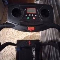 جهاز جري • يحمل ١٢٠كج • استعمال قليل