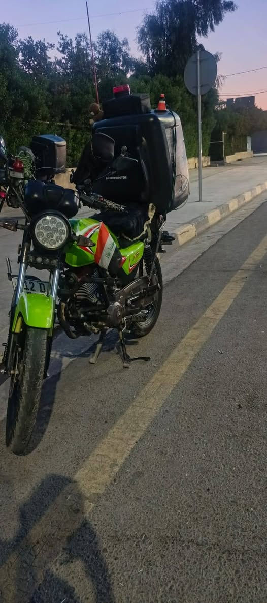 لدراجه شاينك للبيع موديل 23 سنويه بسمي وشرط التحويل دراجه نضيفه وكدام العين تعال افحص اسعر 2500 وبي مجال ***********
