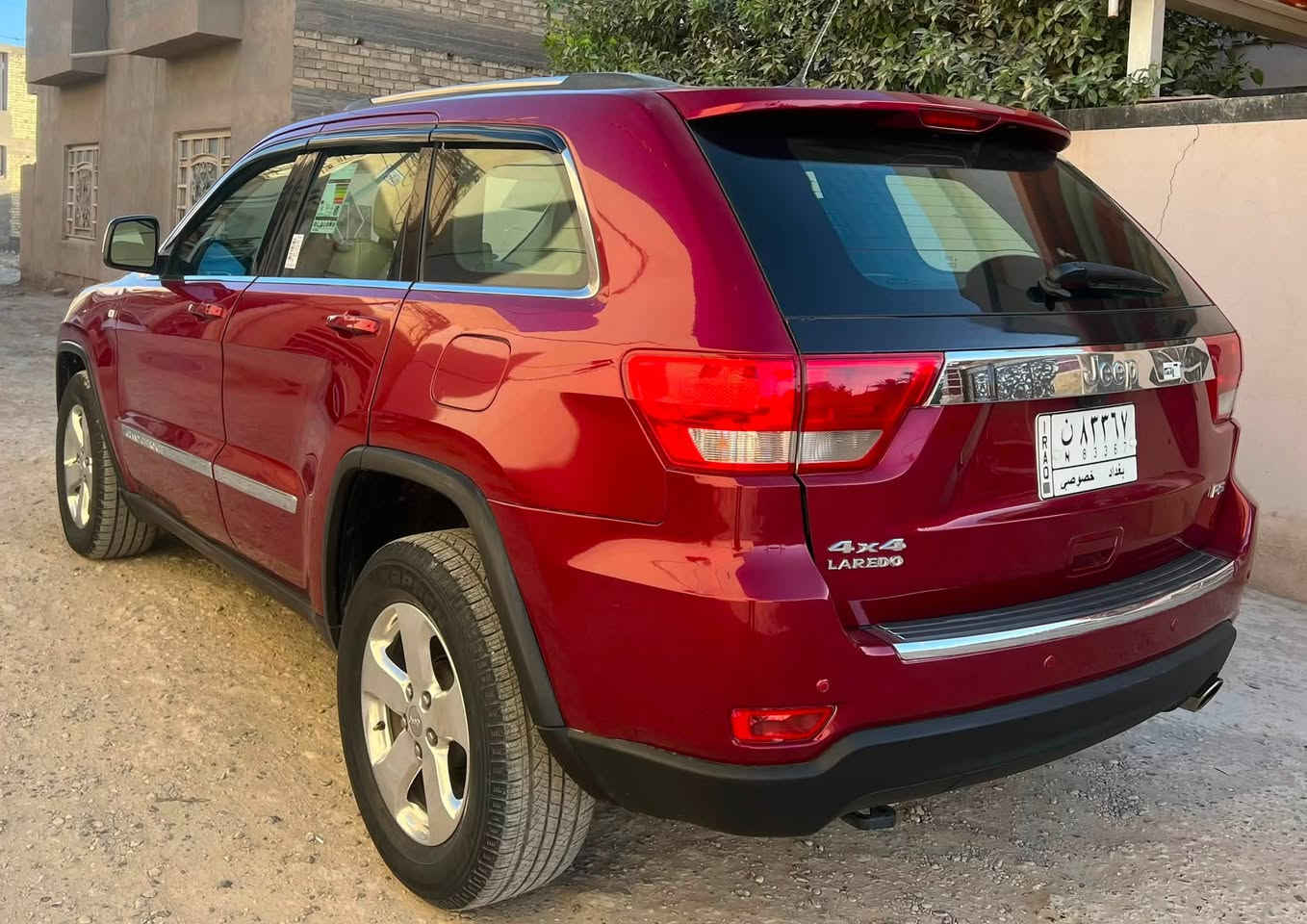 موديل ١٣ خليجية
بيها صبغ حزام
بدون حادث 
السعر ١٢٨ 
***********
