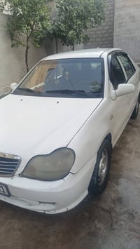 ٢٠١٣ • نقص غاز • تلقيطات