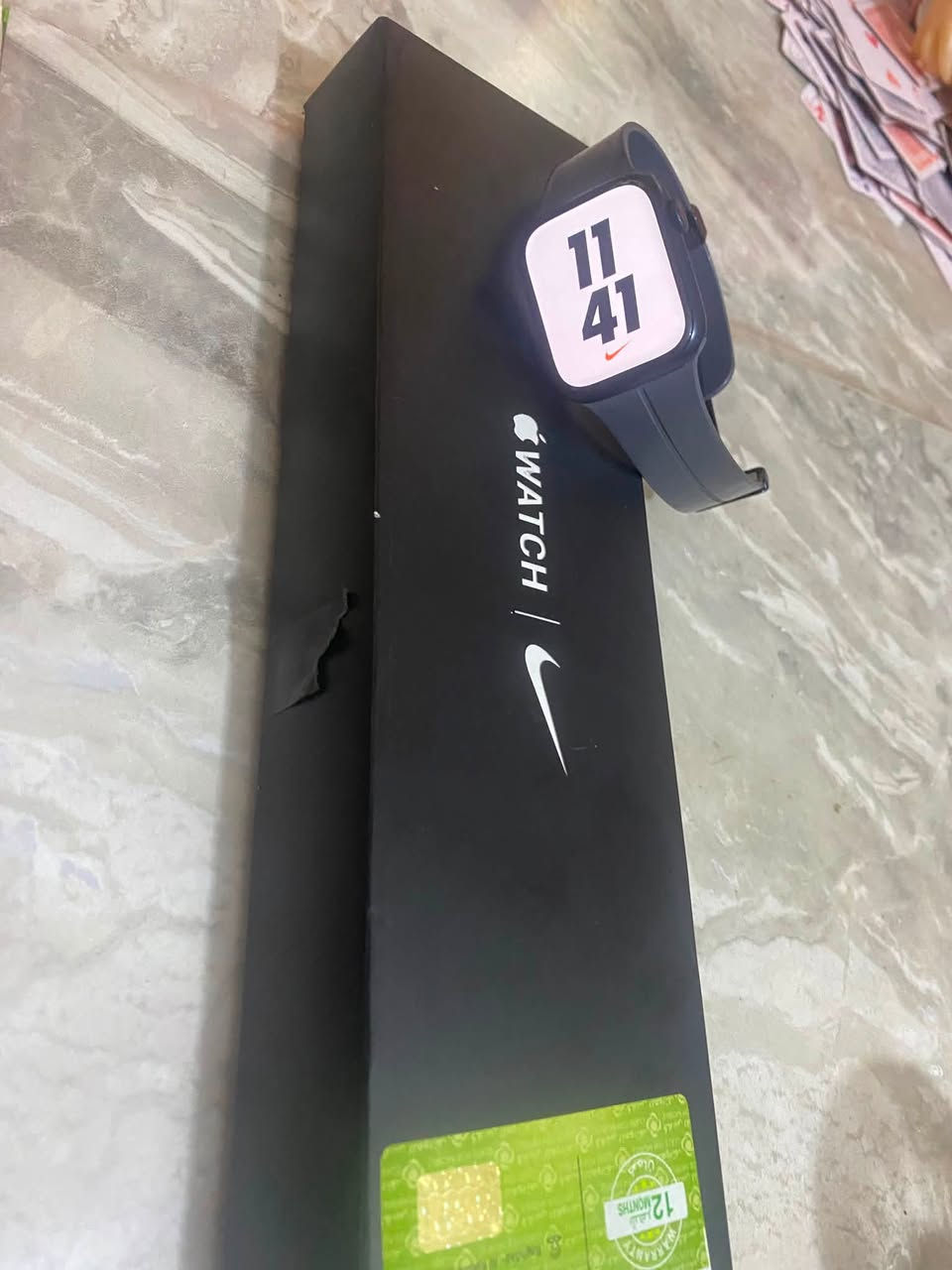ساعه ابل نايك جيل سابع بطاريه 92 مستخدمه كلش قليل مع كافه ملحاقته250 رقم ***********وياها السير الاصلي

