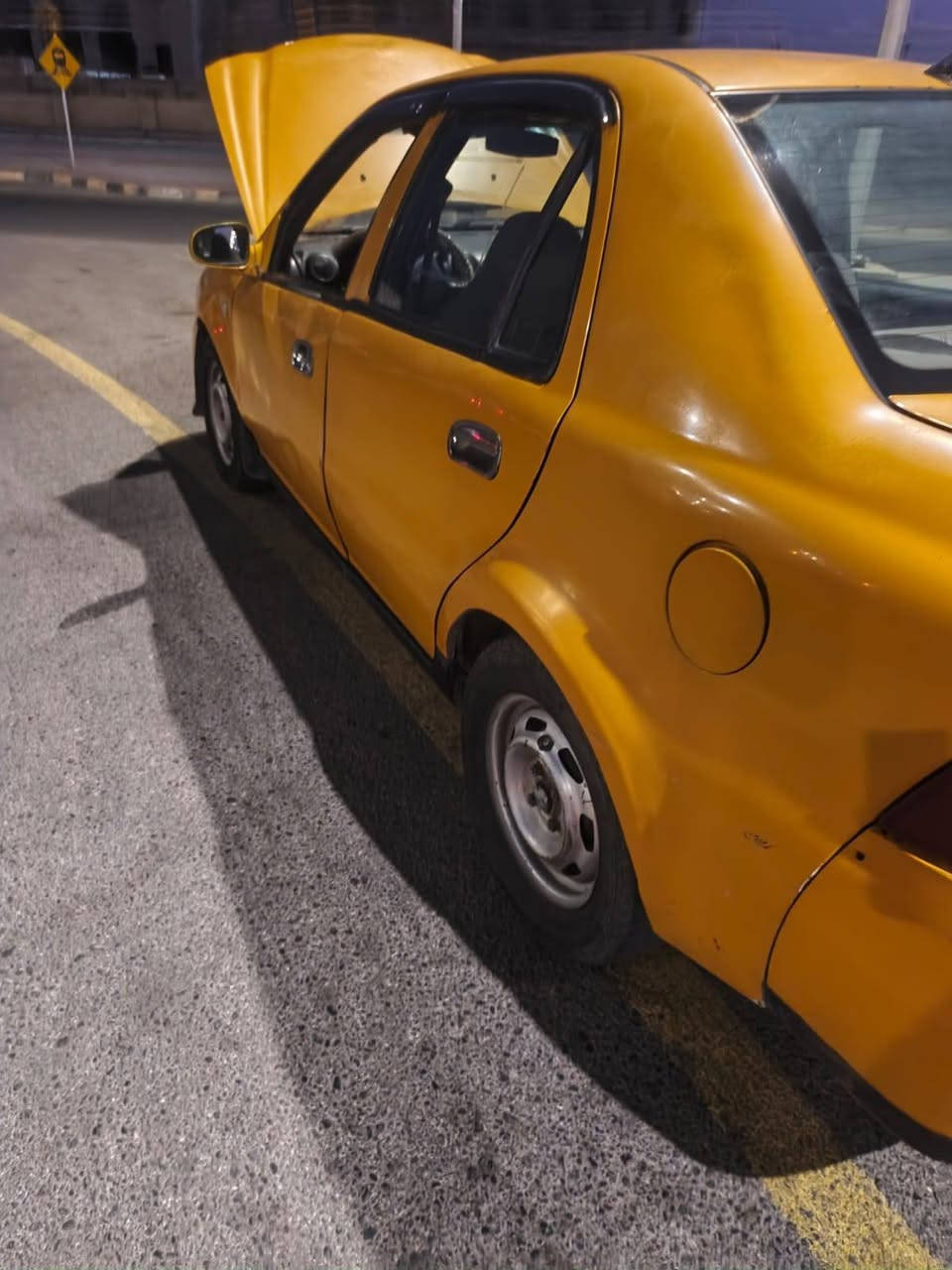 سلام عليكم سيارة سيكي ٢٠١٢ سنويه ٢٠٢١ هيه ٩٠٠الف غرامه١٢٠الف مكينه كورلا شرط ..شرط الوكاله. التحويل السعر 29وبيها مجال رقم الهاتف .. ***********
