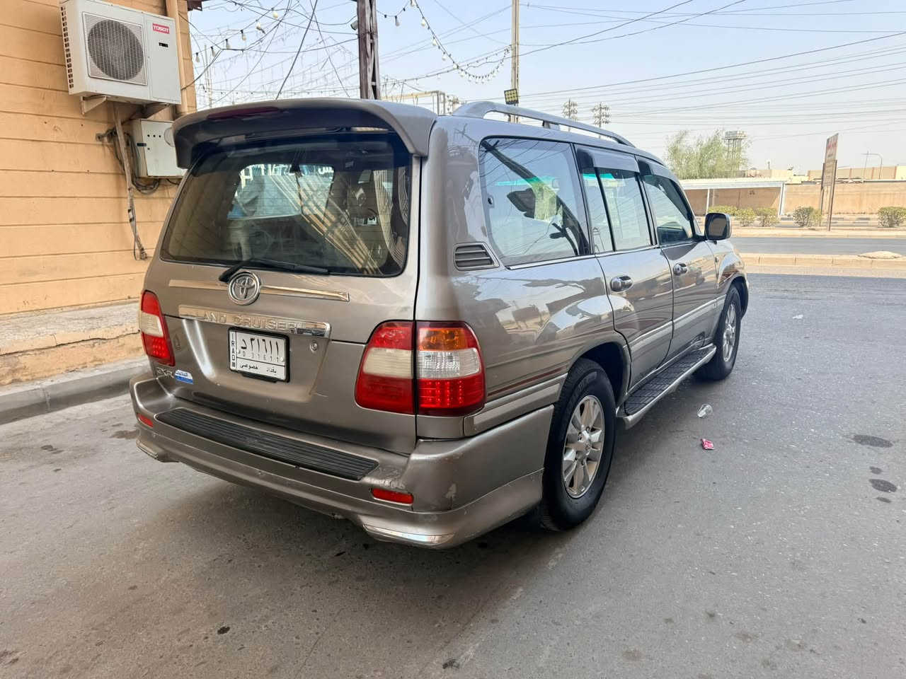 لاندكروز موديل 2003 اصل رقم بغداد سنويه جديده سياره كفاله من الظربه والكص والكلبه والعيب الشرعي فقط صبغ اثر جراد صبغ حزام مكينه سته سلندر كفاله سياره جاهزه كير مكينه حداديه تخم تاير لو كير شغال تبريد تلث قطع سياره مال جناي ما متعوبه سعر 120 ميسان لعماره ***********
