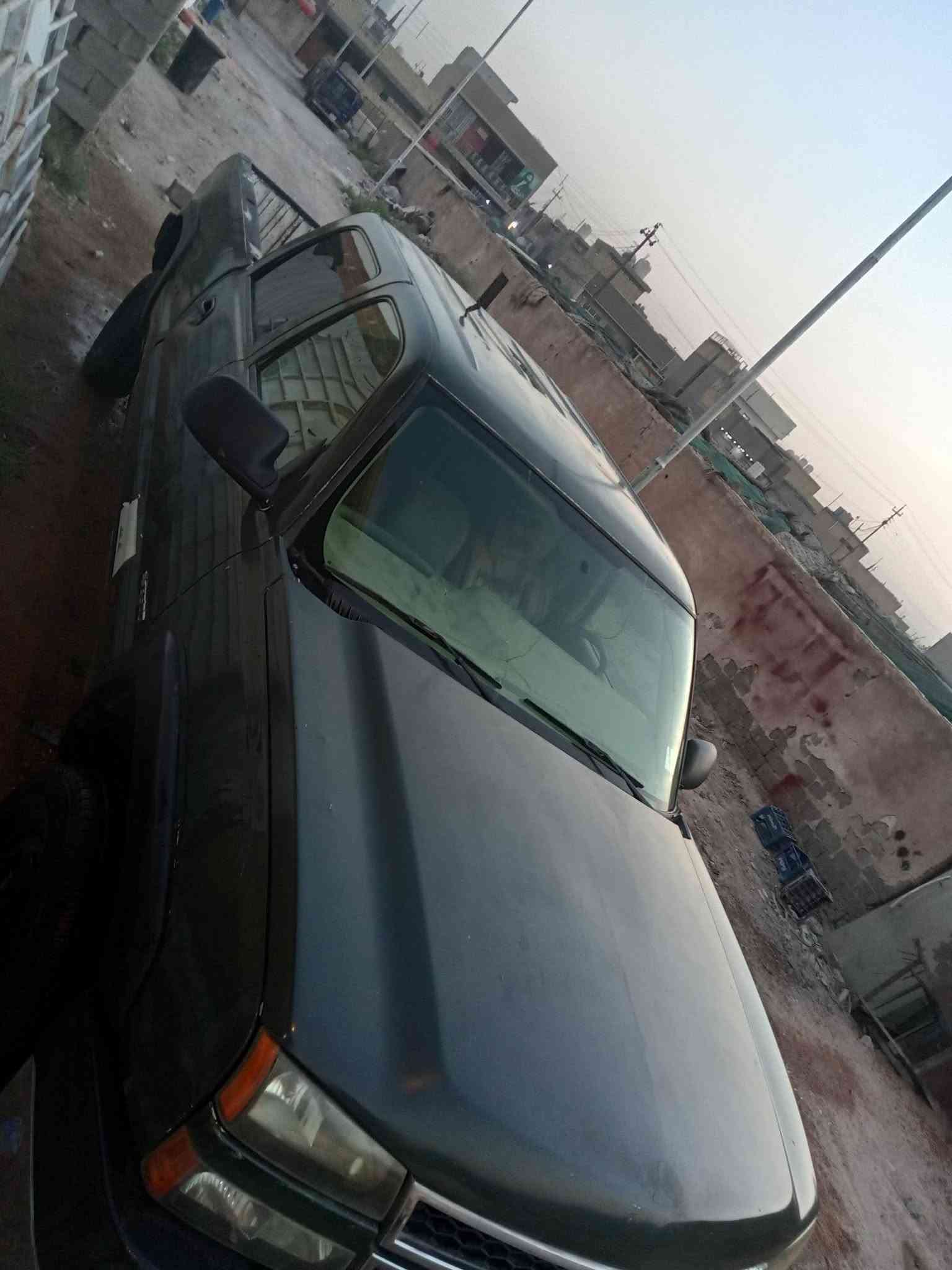 السلام عليكم سلفادور 
موديل ٢٠٠٦ مال مزاد سيارات حرس الحدود
السيارة جاهزة وكاملة مابيهة اي نقص 
صدر جديد 
كهرباء كلهة شغالة
مكينة بلاد كير بلاد 
مكينة ٨ سلندر ٨ براغي
 بنيد تبريد
مكانهة بغداد 
السعر ٥٥ ورقة
***********
