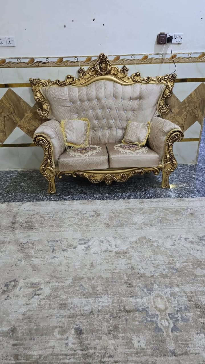 👑 طخم ملكي 🤴

🔹 العدد: 6
✨ نظافة: 100/100
💰 السعر: 400

📞 للجادين والاستفسار:
***********
