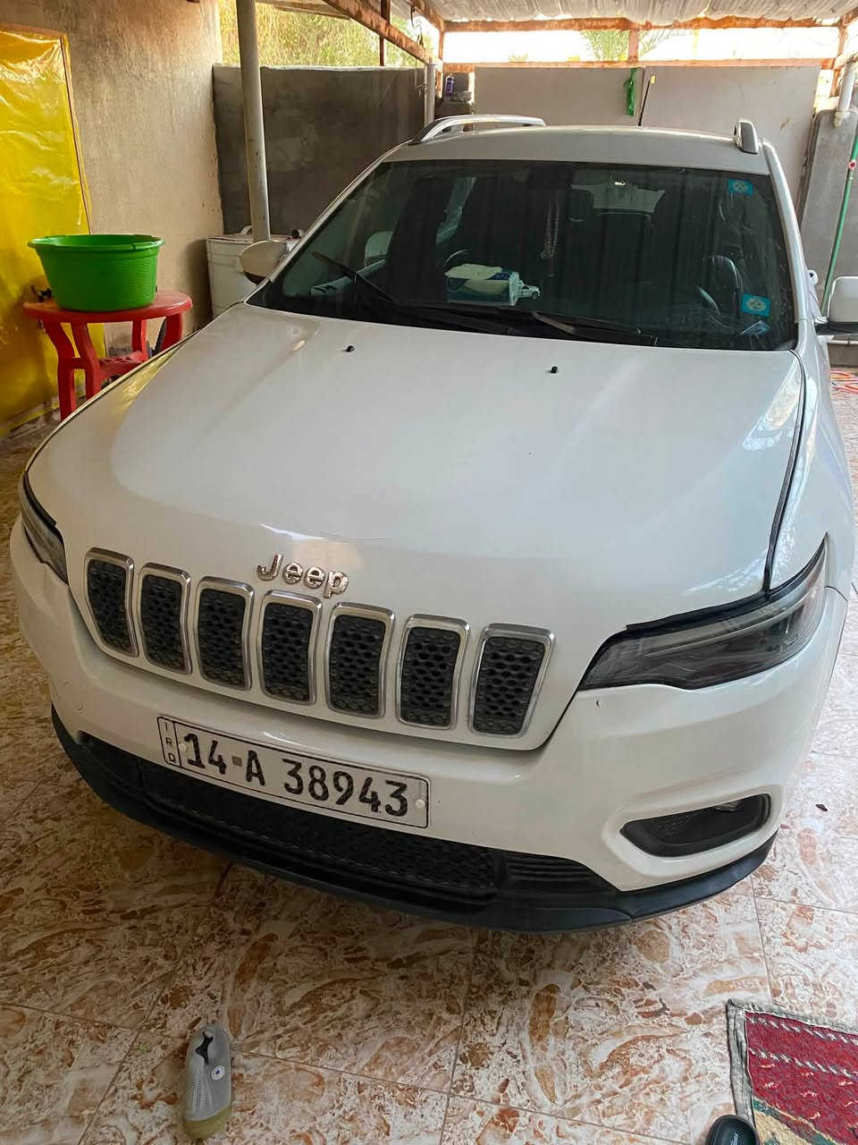 سلام عليكم 

جيب شيروكي بزون موديل 2019

4سلندر 

رقمها بصره  مرقم جديد 

سياره بسمي كلشي شغال بيهة كاملهة

تفاصيل وسعر خاص ***********
