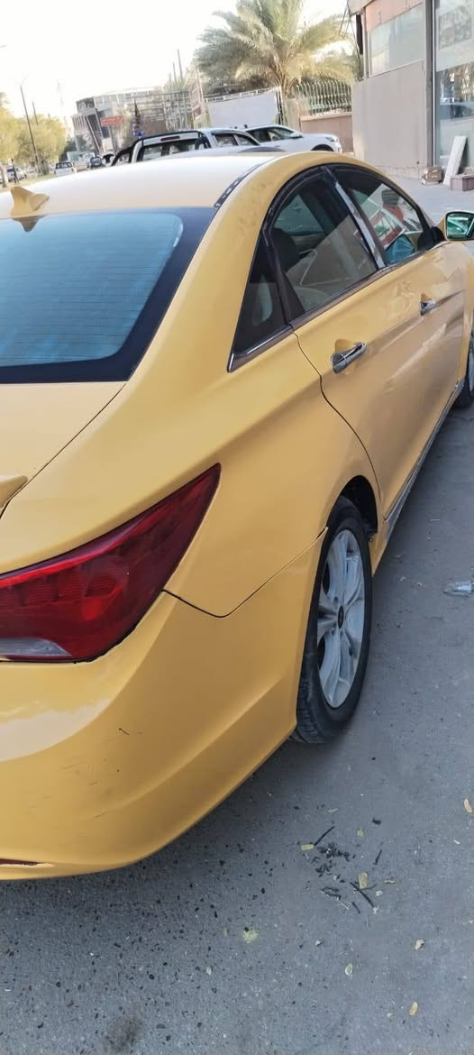 لسوناتا للبيع ٢٠١١ بسمي رقم انكليزي مكاني بابل حي المهندسين كامله لخير تبريد ثلج حادث اباب الخلفي خلف السايق  تبديل السياره مصفر هيئة وغرامات لاستفسار ***********
