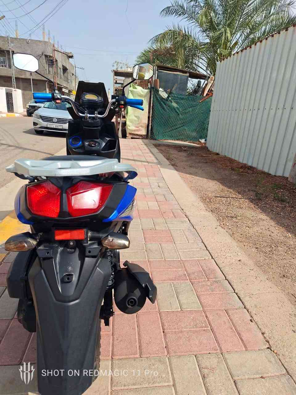سايم جبلي لبيع
‏موديل 2023
‏سويج وبصمه تشغيل عن بعد
‏لون أزرق
‏موطور كلشي بي بلادي 
‏مكينه مكفلوه بلاديه
‏كفراته بلاديه
‏تشتغل وتطلع 
شلعه ومعدل تشك الكاع ومعدله اذا مو 110 يرجع
‏السعر 550وبي مجال
‏مكاني رمادي شارع عمر
‏تواصل خاص او واتساب
‏***********
