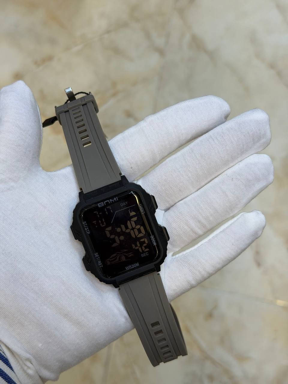 ✨ الفخامة ليست خيارًا... بل أسلوب حياة. ⌚
ارتقِ بإطلالتك مع ساعة بنمي، حيث يلتقي التصميم الراقي بالجودة التي تدوم.
🌟 تفاصيل أنيقة تلفت الأنظار.
🌟 خامات عالية الجودة تمنحك الثقة في كل مناسبة.
🌟 مناسبة للاستخدام اليومي وللهدايا الفاخرة.
اجعل كل لحظة تعكس ذوقك الرفيع، لأن الساعة ليست مجرد أداة لمعرفة الوقت، بل عنوان لشخصيتك.
📩 اطلبها الآن واستمتع بأناقة تستحقها، قبل نفاد الكمية.

كل ذلك تجدونه في عطور الحرمين  

_________________

عطور الحرمين   

للجودة عنوان🌺🌺🌺

الفرع الأول: القيارة 💥 الجدعة 💥 الشارع العام 🔥مقابل برج اسيا سيل 

الفرع الثاني: السوق الرئيسي في مركز ناحية القيارة🔥 داخل قيصرية الخياطين🔥

للحجز والاستفسار يرجى مراسلة الصفحة او الاتصال على الارقام التالية: 

***********

***********
