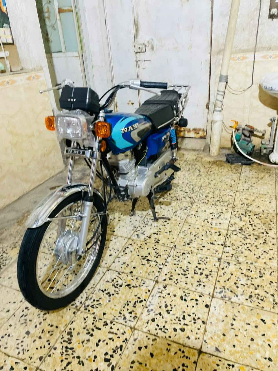 سلام عليكم عمي دراجه نامه شلامجه اوراق اصولي موديل 19 الدراجه خير من الله وكلشي شغال بيه كبل للشارع 
السعر 900 وبيه مجال 
مكاني سماوه مركز 
***********
