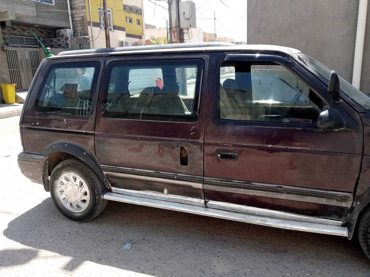 السلام عليكم سياره كرايسر سبعه راكب جديده رقم نجف مكينه وكير خير من الله تخم تاير ويل كب حداديه كلش حلوه كهربائيات شغاله كلها سنويه لحد 27 السعر 22 وبيها مجال للشراي حق الجيه مكاني ديوانيه رقمي ***********  واتساب
