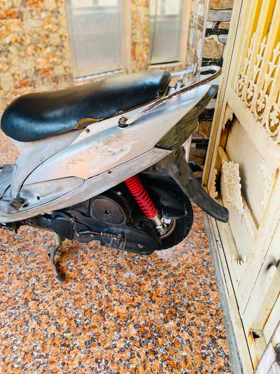 ماكس منغولي 50 بلاد ختم واحد جاهزه وكامله علخير سلف هندر كهربأيات سعر ب (500) بيه مجال دراجه كلش حلوه ونضيفه ومرتبه كلشي ماتخسر عليه مكاني ناصريه مركز حي تضحيه الشراي يتصل ويدلل بلخدمه ***********نصال فقط *********** وتساب فقط
