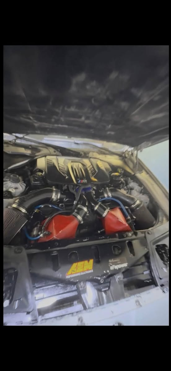 السلام عليكم
بيع او مراوس حسب الرغبه 

السعر 260$

BMW M5 2015

فول للاخير 

داتا شو

صندوك شفط

بيبان شفط 

نقطه عمياء

كاميرات 360

الفيديو يوضح قدرة 600 حصان 

شلعتها اقوه من هيج بس تريد خيال  

بيهه صفحه الحادث بدون دواخل مضروبه بلعراق 

ومصبوغه حزام لتطابق اللون والجماليه 

تدفئه تبريد بلمقاعد

المكينة والكير ماشيات تقريبا ٣٠ الف 

سياره مزوده داون بايب  وانتر كولر اكبر سعرة 1400$

الانتر كولر بي مكان مخصص لحقن ايثانول 

ودبات سوبر سبرنت سعرها 2000$

وبنيد كاربون فايبر كامل سعرة 2000$

السيارة بيها نقوصات بسيطه 

فلاوين بي صوت خفيف بالسلولي مامأثر على شي  

ومسجات مالات لايت يروحن بالبرمجة

موجود 3 بلعراق فقط بموديلها 

للاستفسار اكثر خاص

*********** whats
