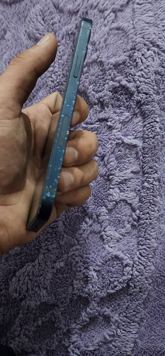 السلام عليكم جهاز ايفون 12عادي
مبدل شاشه اصليه من الشركه ذاكره 64 سعر 230وبي مجال مكاني ناحيه الوحده قرب بسمايه
***********

