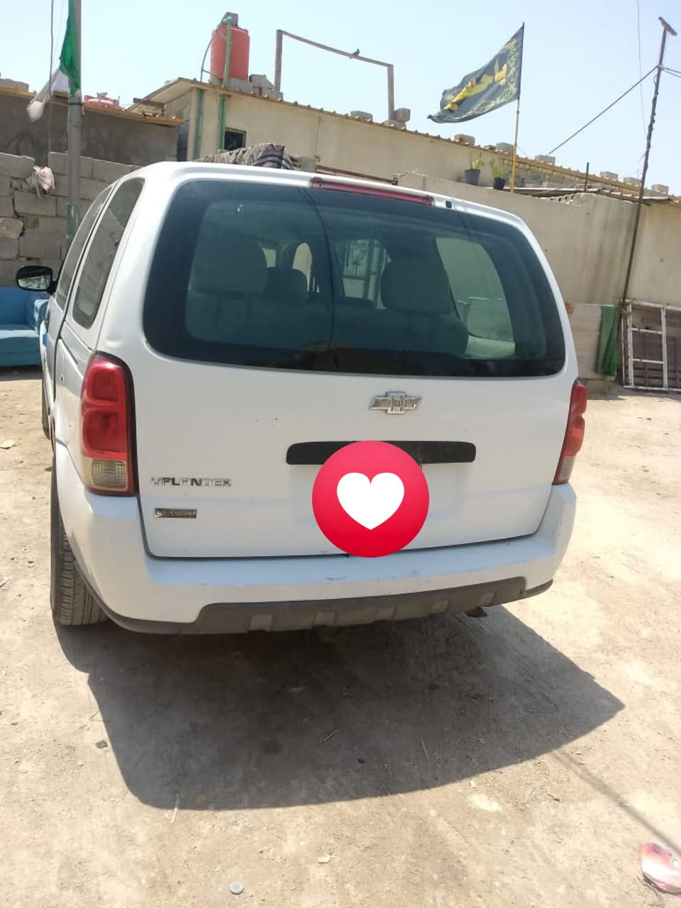 سلام عليكم بلاندر موديل 8سياره مكينه وكير وحداده نضف تايرات نضف تخم رقم بصره را عيه موجود بس تبريده ما يشتغل سياره بلبصره للبيع اومراوس حسب لقناعه سعر 40 رقم***********
