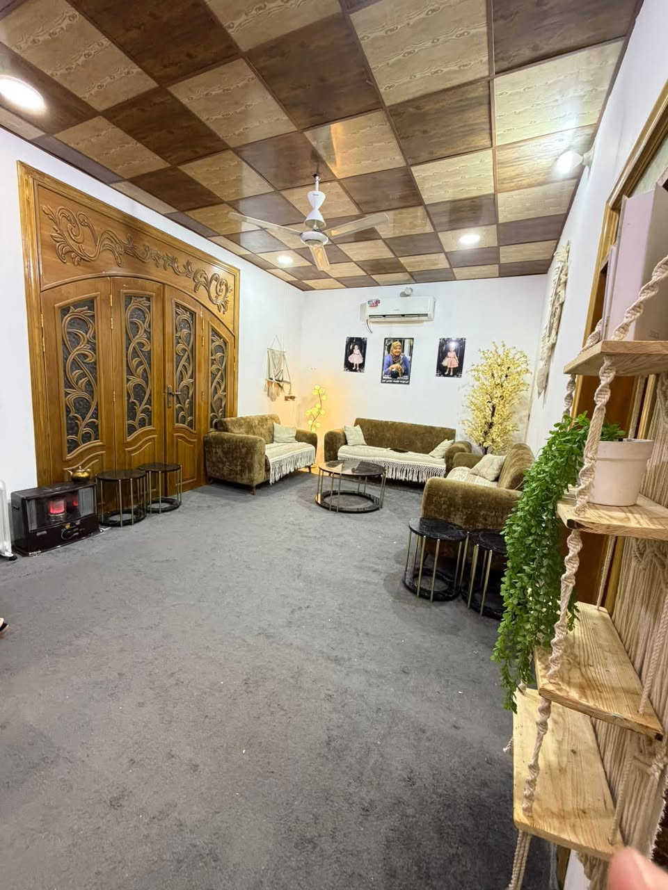 بيت للبيع ١٦٠ متر قرار ١١٧ العنوان الشبانات قرب مدارس العتبه للايتام للاستفسار ***********
