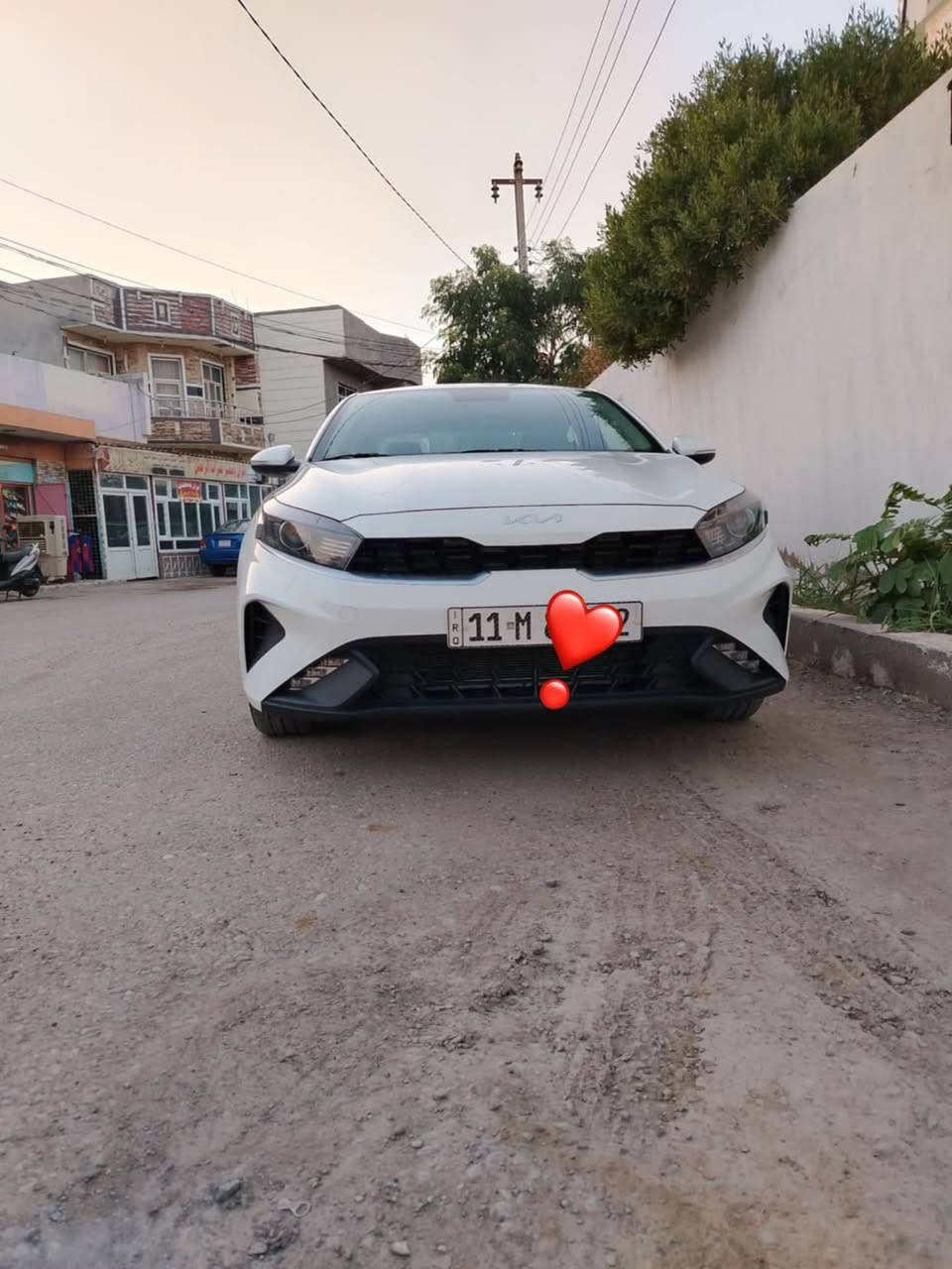 السلام عليكم 
سيراتو خليجي ٢٠٢٣ 
محرك ١٦٠٠ دوش 
فول مواصفات فتحه عدا البصمه
 مكفوله كفاله عامه 
ماشية 32 كم
كلشي بيه جديد على وضع الشركه 
رقم بغداد بسمي تحويل مباشر 
السعر168 وبيه مجال 
مكاني (ديالى-بعقوبه-تقاطع القدس )
 الرقم-***********
