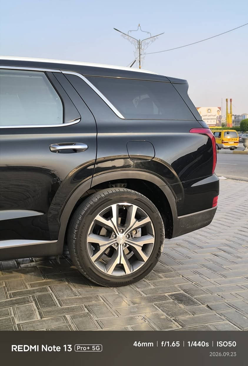 السلام عليكم
هونداي بلاسايد 2022 فول مواصفات 

السيارة ماشية ( 6000 كيلومتر ) تقريبا 

                                              KM8R34HE6NU384996  رقم الشاصي

السيارة مكفولة من الحوادث والصبغ بيها قطعة زغيرة بالصندوك تعديل بارد فقط .

صور المزاد مرفقة بالمنشور 

المواصفات :
تبريد ثلاث قطع 
كشنات امامي وخلفي تبريد تدفئة 
تدفئة ستيرن 
مثبت سرعة تفاعلي 
نظام المحافظة على المسار 
نظام النقطة العمياء 
قيادة شبه الية 
حساسات وكامرات محيطية 
كشنات كهرباء بالكامل 
انارات ترحيبية 
اضائة LED ثلاث عدسات امامية 
نظام الكبح التلقائي في حالات الطوارئ امامي
فتحة سقف 

ارقام السيارة من ضمن السعر 

سعر السيارة (275 ورقة) قفل 
للتواصل واتساب / ***********
للاتصال المباشر /   ***********

نص مكتوب في الصور:
- REDMI Note 13 Pro+ 5G
- 93mm | f/1.65 | 1/60s | ISO100
- 2026.09.22
- REDMI Note 13 Pro+ 5G 37mm | f/1.65 | 1/285s | ISO50 2026.09.23
- REDMI Note 13 Pro+ 5G 16mm | f/2.2 | 1/120s | ISO64 2026.09.23
- REDMI Note 13 Pro+ 5G 28mm | f/1.65 | 1/342s | ISO50 2026.09.23
- REDMI Note 13 Pro+ 5G 46mm | f/1.65 | 1/440s | ISO50 2026.09.23