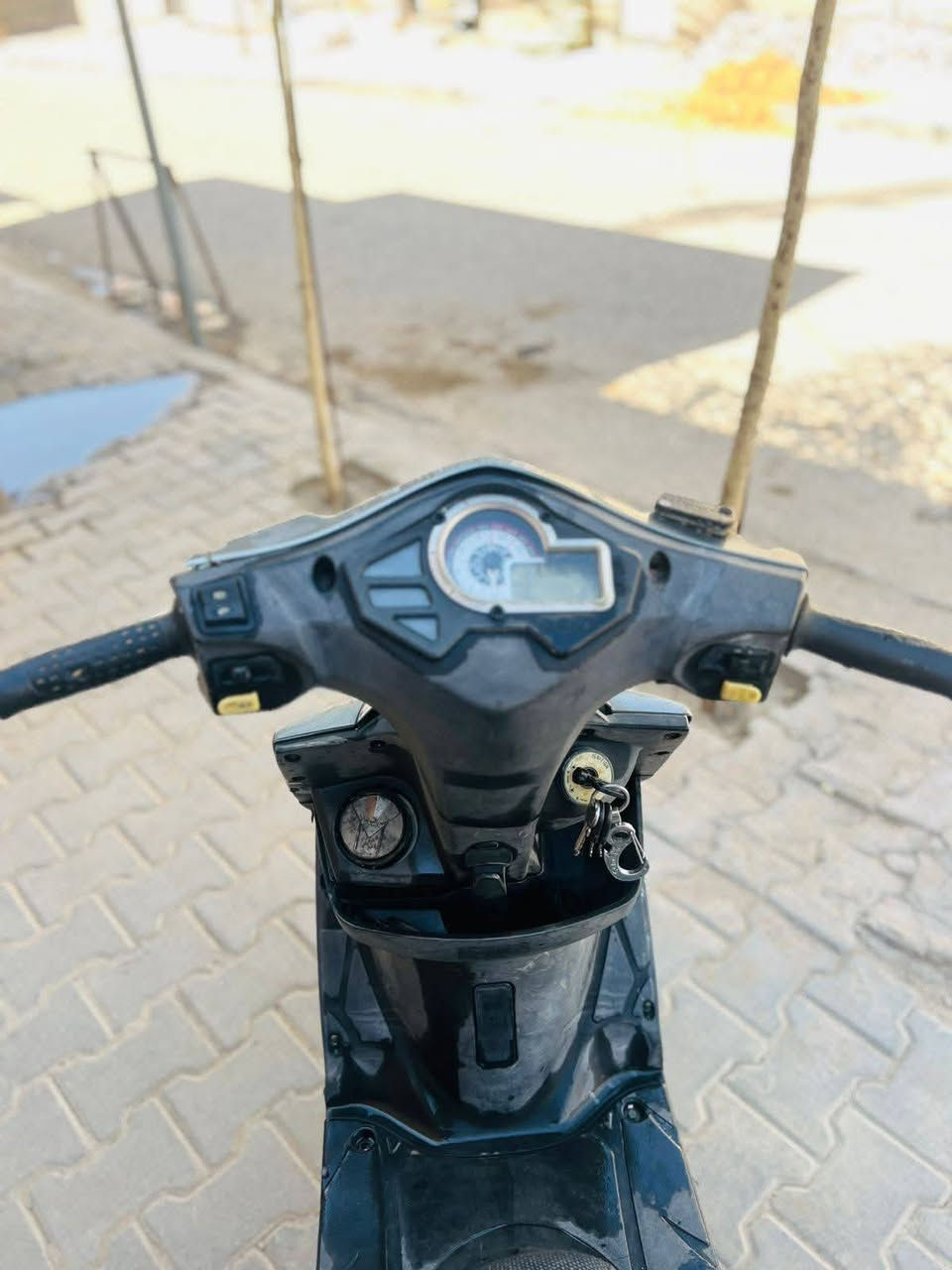 كامكوG5 للبيع
دراجه نضيفه وما عايزه كلها شغاله بس هورن واشاير طافيات يمكن فيوز هيج شي شوفت عينك دراجه ما عايزه مكاني نجف+ ترهم مراوس ***********
