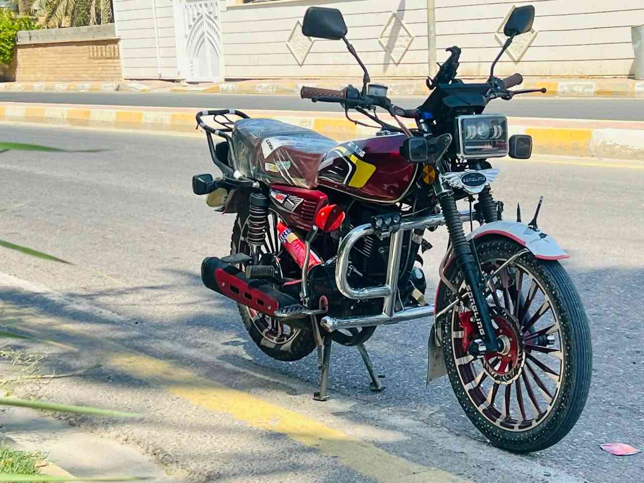 سلام عليكم
مأطور إيراني محرك ٢٠٠

كهربائيات كاملة 

يرهم بيع ويرهم مراوس حسب اتفاق 

 اتصال على رقم ***********
