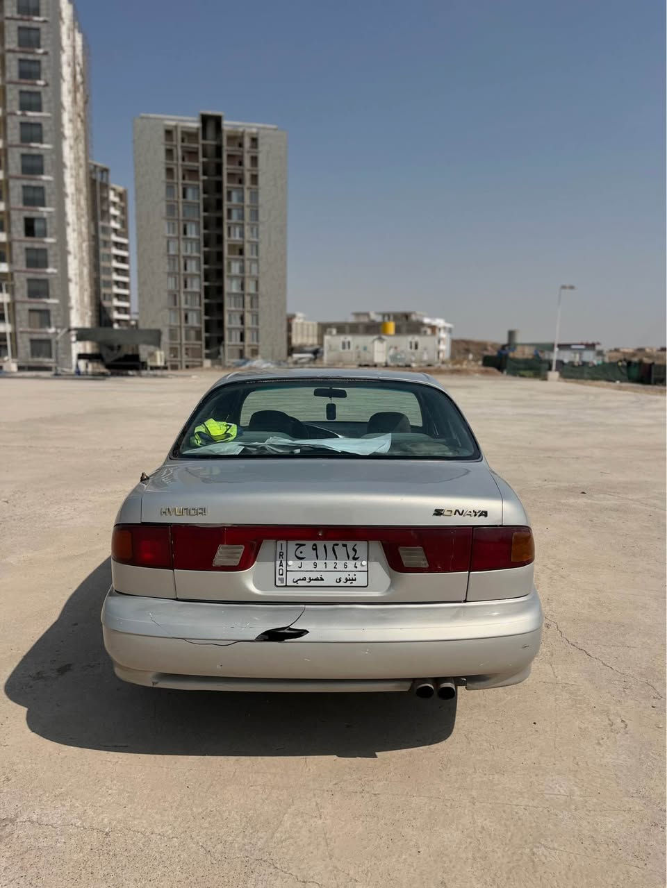 سلام عليكم 
سوناتا موديل 1995 سيارة كير عادي محرك اربعة سلندر 1600 تبريدها ثلاجة منظومة جديدة جامات تحكم كهربائي سنويتها فعالة ب اسمي تحويل شرط كوبون بانزين بيها سعر السيارة (34) مكان ( الموصل ) موصل, نينوى
