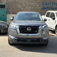 باثفايندر ٢٠٢٤ • محرك V6 • ٧ راكب