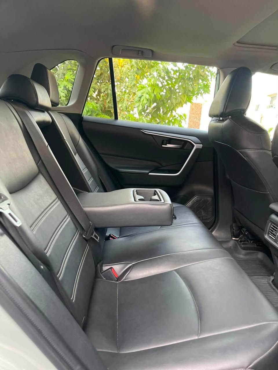 السعر بلاش210بي مجال شي. بسيط
TOYOTA RAV4, XLE, 2023

موديل 2023

رقم بغداد

بانزين  بريميه  فول. موصفات 

ماشيه 42ميل.  
  

فول مواصفات 

داخله اسود  

بصمه 

فتحه

كرسي كهرباء 

صندوك كهرباء 

نقطه عمياء  

 دفع رباعي 4*4

الحادث 

جاملغ مصلح. نفسه. وبنيد. مبدل   

مكان بغداد. جزيرة بغداد السياحيه 

للاستفسار ‭

*********** 📞
