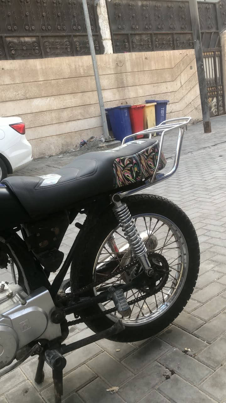 درجه نامه شلامجة ادوات مكان البصره رقم *********** سعر 400 بيه مجال قليل دراجه جديدة ونظيفة للاستفسار أتصل  على رقم الهاتف
