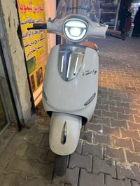 دراجه شحن لبيع الريان رقم 07727249048عنوان بغداد شقق طالبيه