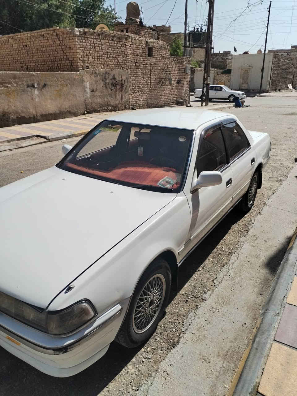 كرستا 92مكينه ونجي خير من الله سياره جاهزه من كل شي السعر53 رقم انكليزي بسمي شرط تحويل الاتصال على الرقم ***********
