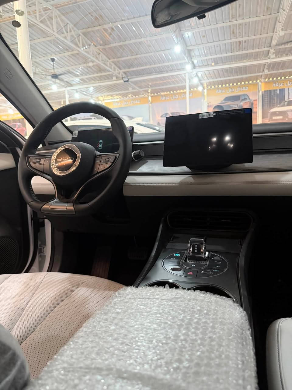 معرض جبل عرفة يهديكم اطيب التحيات 
نود اعلامكم عن توفير 
BYD SEAL -DMi 0.5

انتبه السياره : هايبرد & بانزين & كهرباء🔥

السعر غير شامل اللوحات  المروريه ☑️
بسعر خاص وحصراً بالدينار العراقي
20,100,000🔥🔥🔥

اليكم التافصيل 

المواصفات  
♦️زيرو
♣️موديل 2025
♠️حساسات خلفية
♠️بصمه تشغيل
♦️تشغيل عن بعد
♣️حجم المحرك 1,5L
♦️شاشه اصليه 
♠️كامره خلفية
♦️هند بريك كهرباء
♣️اوتو هولد
♦️مفتاح التشغيل بصمه
♠️تحكمات مقود
♦️مقول جلد حياكه 
♣️دخول ذكي
♦️اشاير بل مري
♠️المقاعد جلد رياضي
♦️ اناره داخليه LED
♣️ لد امامي LED
♦️بك لايت LED
♠️قطعتين تبريد
♦️كروس سرعة
♣️حجم الاطار 16
♦️مانع تزحلق

نتعامل❗️( بيع - شراء - مراوس -تسليم فوري )
بغداد الكريعات شارع الوقف السني معرض جبل عرفة 

اوقات الدوام جميع ايام الاسبوع 
  

للاستفسار يرجى الاتصال على الارقام الاتية ☎️:

☎️ قسم المبيعات 

(*********** )

(***********)
