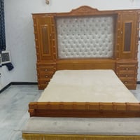 هاي القرف للبيع نضيفة مستعملة 6اشهر الاستفسار على هاذة الرقم 075197398...
