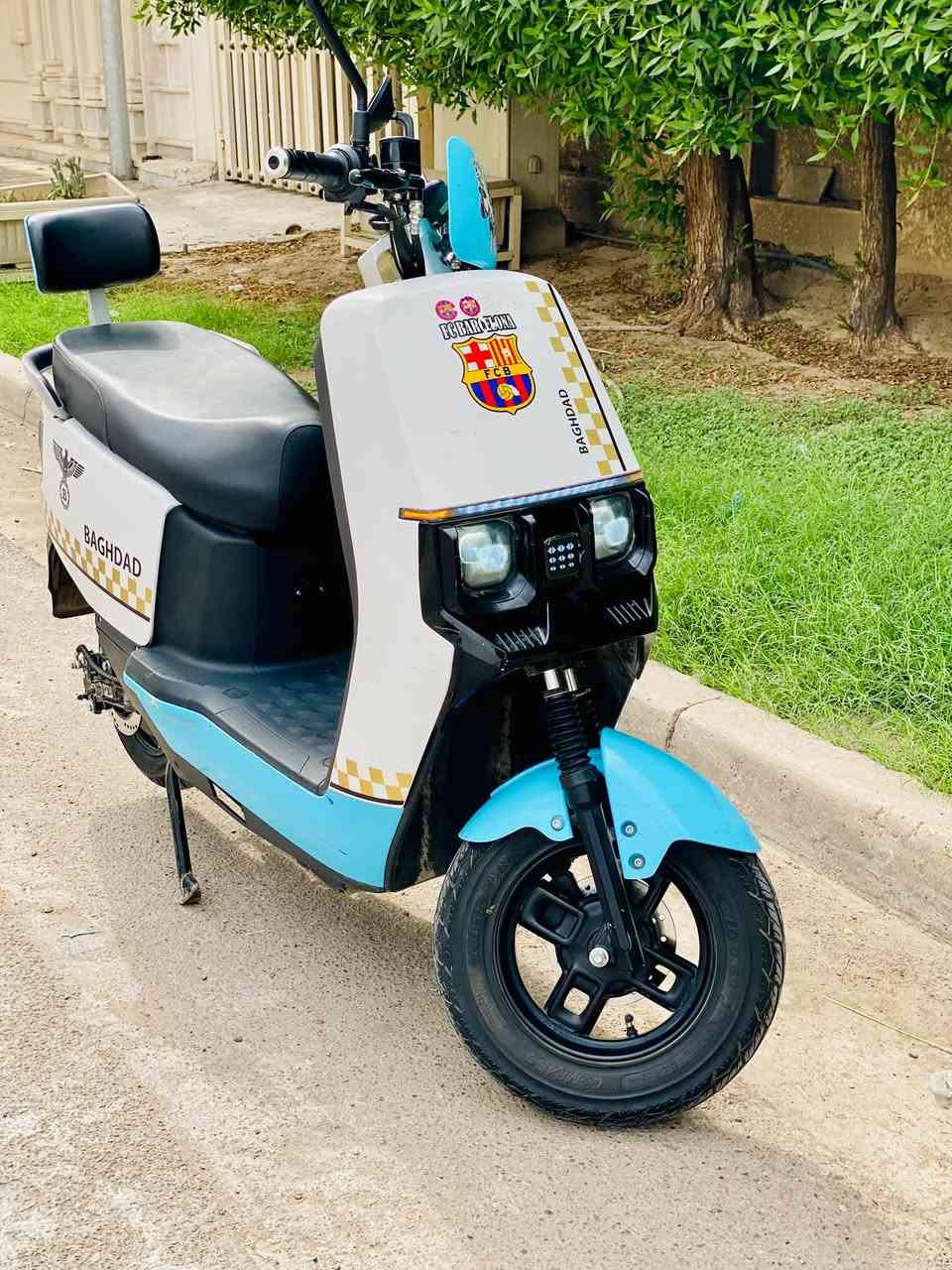 ام عيون • موديل ٢٠٢٥ • ٦ بطاريات