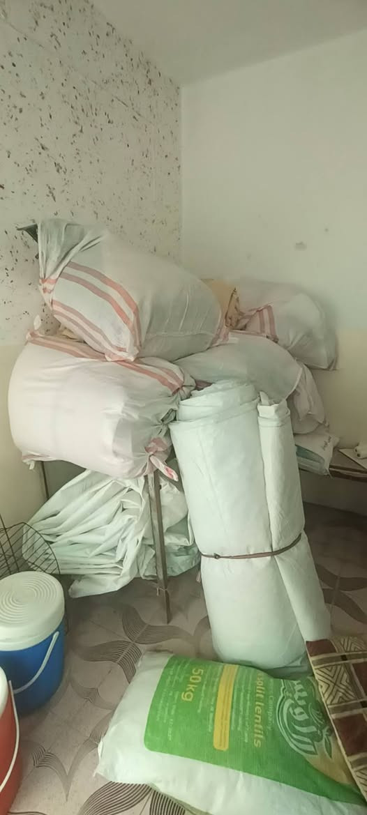 سلام عليكم لبيع الخيمة مال مناسبات جديد مامستعمل ابد 
قطعتين 20 ب 20 الكلي 40متر 
مكان تلعفر 
مكلف بالنشر 
استفسار عالرقم  ***********

