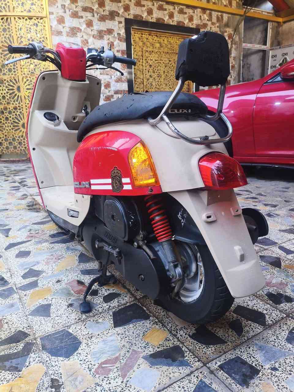 ماكس بوليس ما مفتوحه بوشه بلاد جيب مصلح وتعال شغاله سلف هندر اشاير لايت عالي وناصي دبلات امامي وخلفي بريك تأيرات جدد نعومه نهضه ومشي سعر 750وبيه مجال مكاني الحيانيه شارع السيد استفسار ***********
