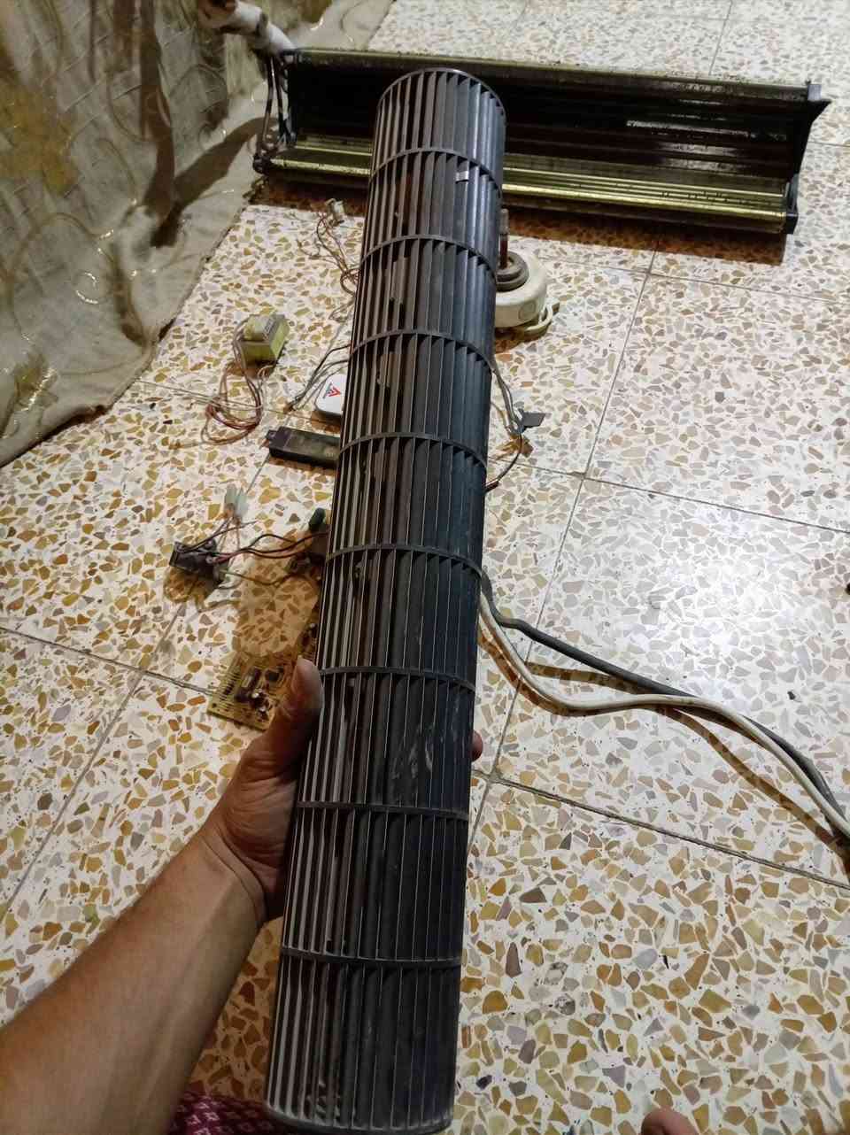 السلام عليكم
يتوفرض أدوات احتياطية سبلت الحافظ 1 طن

مروحة داخلية
ماطور فان
راديتر داخلية
كرت قطعة داخلية
حساس برودة
عدسة وريمونت
كذلك أدوات احتياطية جميع السبالت
***********
