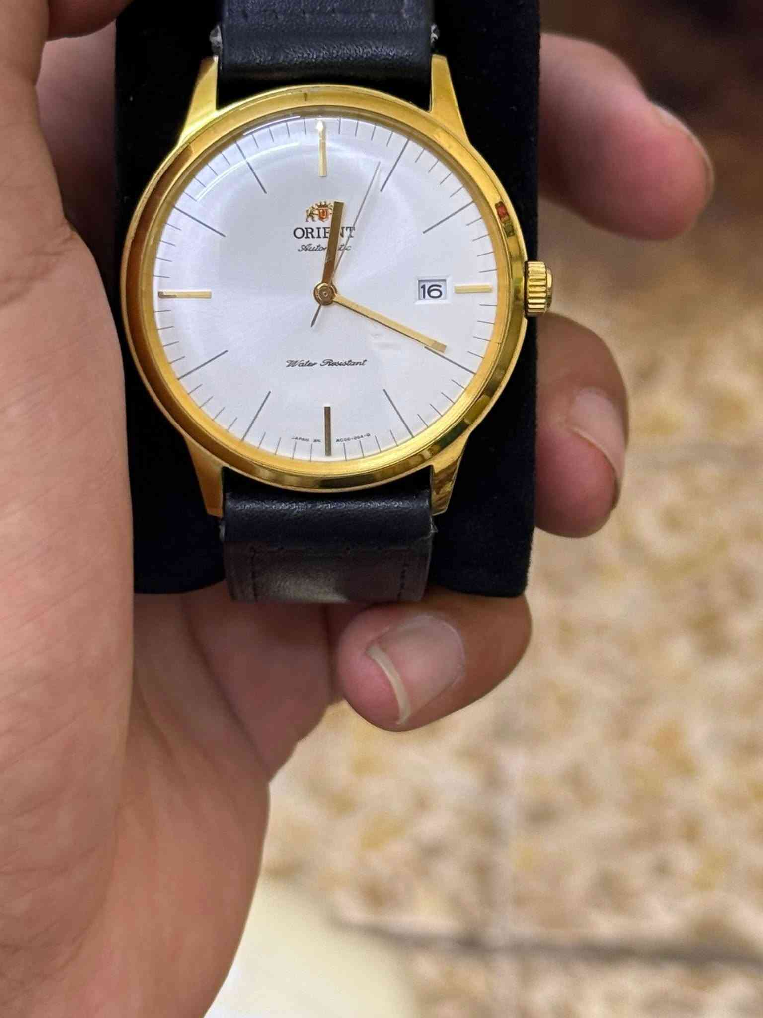 ساعة اورينت بامبينو
اتوماتيك ياباني اصلي 
نافذة عرض الشهري 
قطرها 42
شغل مضبوط 
نظافة عاليه جدا جدا
سير اصلي
دكمة اصلي
السعر خاص
يوجد توصيل لجميع المحافظات
