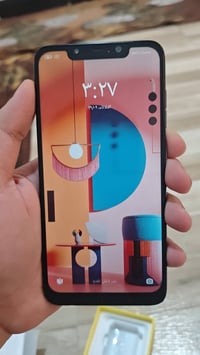 بوكو F1 • سناب دراجون ٨٤٥ • يحتاج تبديل سماعه