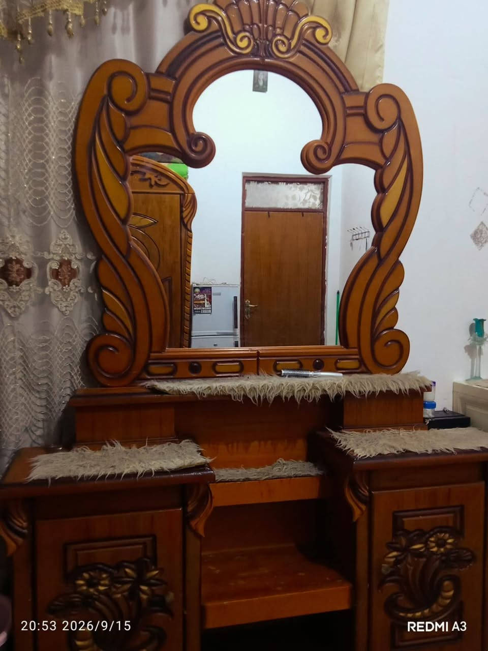 غرفه اخشاب للبيع المكان سوق الشيوخ
الاتصال او. واتساب *********** السعر 800 وبيهه مجال

نص مكتوب في الصور:
- 20:55 2026/9/15 REDMI A3
- 20:53 2026/9/15 REDMI A3
- 20:52 2026/9/15 REDMI A3
- 20:52 2026/9/15
- REDMI A3