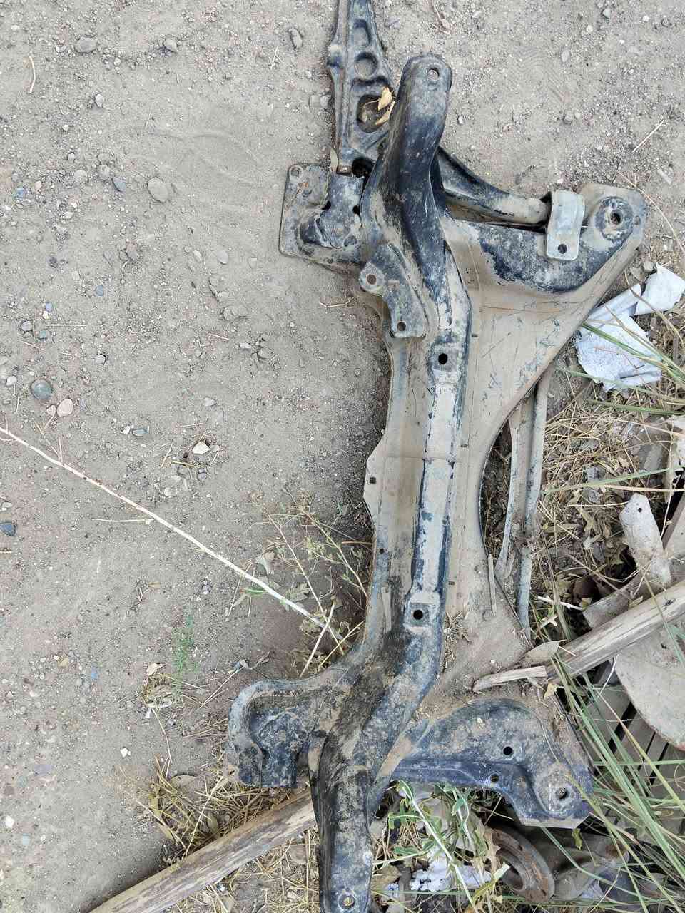 للبيع قيم  بسعر مناسب واخذ 
المكان بغداد 
***********
