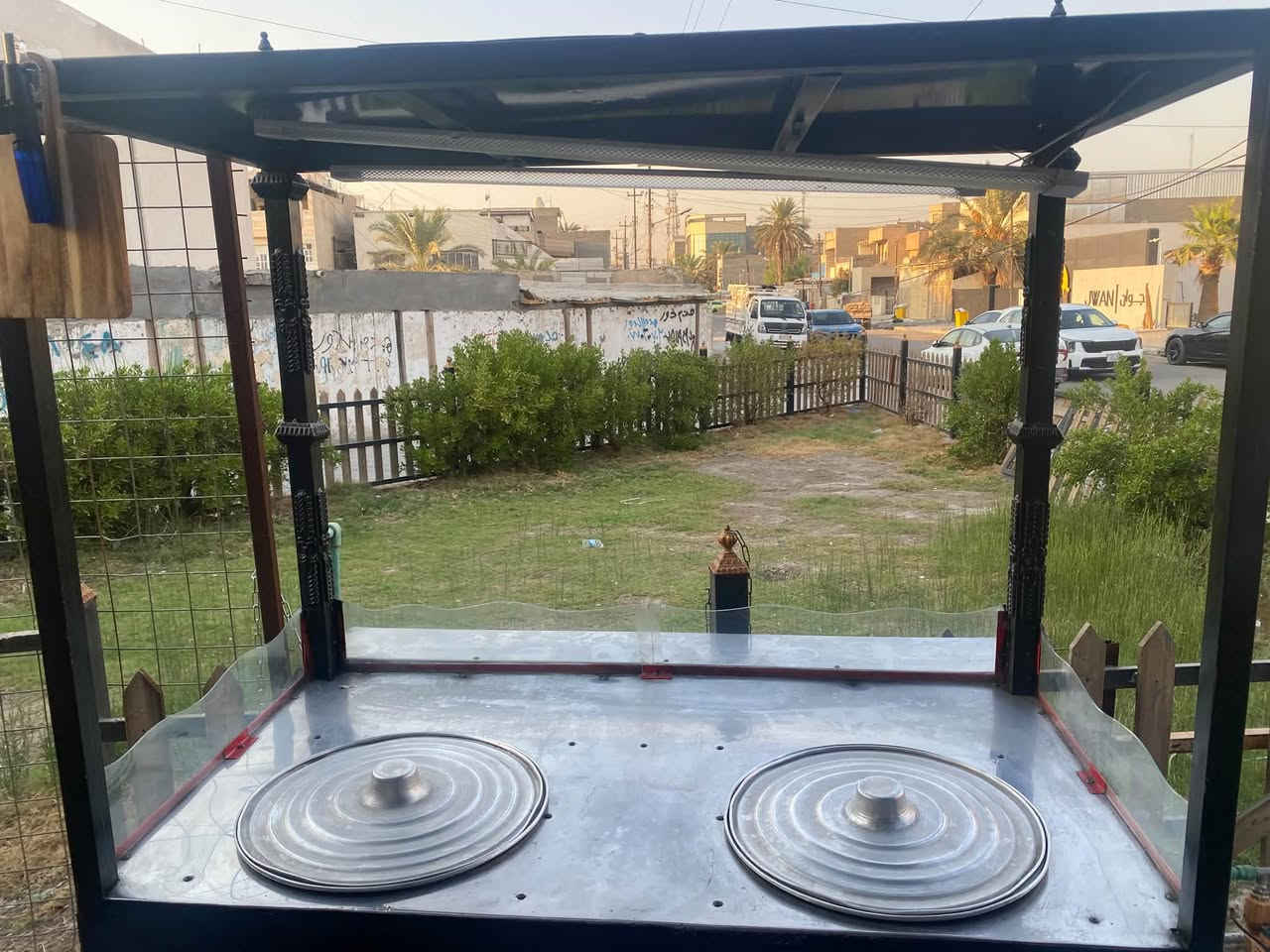 سلام عليكم عندي عربانه لبلبي باكله ذره كلشي يرهم سل ستيل جديده العنوان بغداد حي حطين  الاستفسار اتصل ***********
